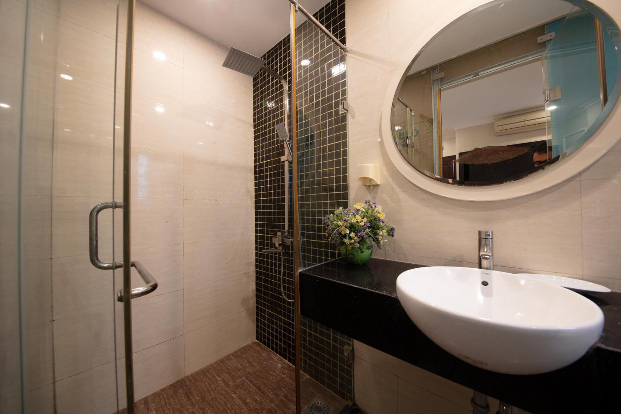Omina Hanoi Hotel & Travel 외부 사진