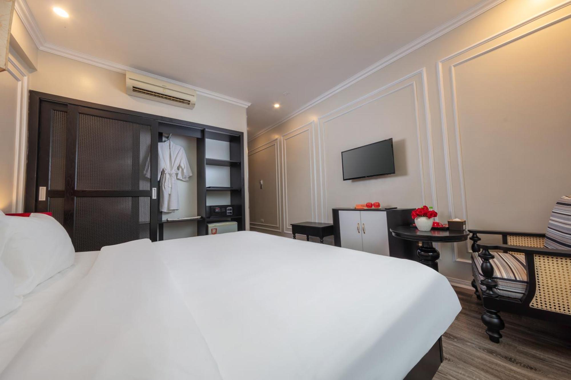 Omina Hanoi Hotel & Travel 외부 사진
